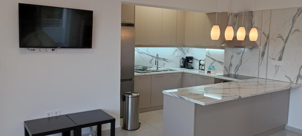 Atlas By Sea Apartment Лоутраки Экстерьер фото